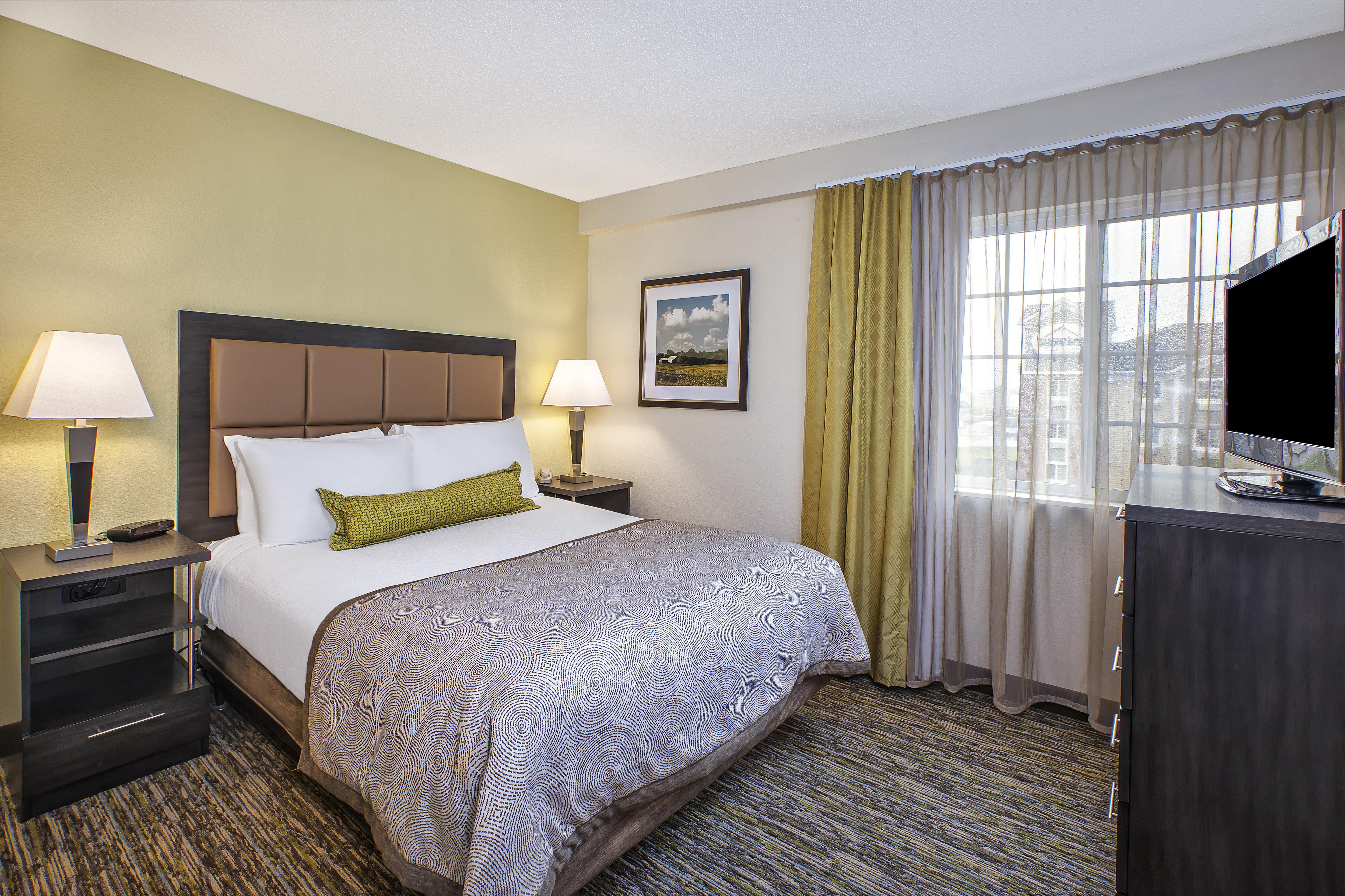 Candlewood Suites Indianapolis Northeast By Ihg Exterior photo