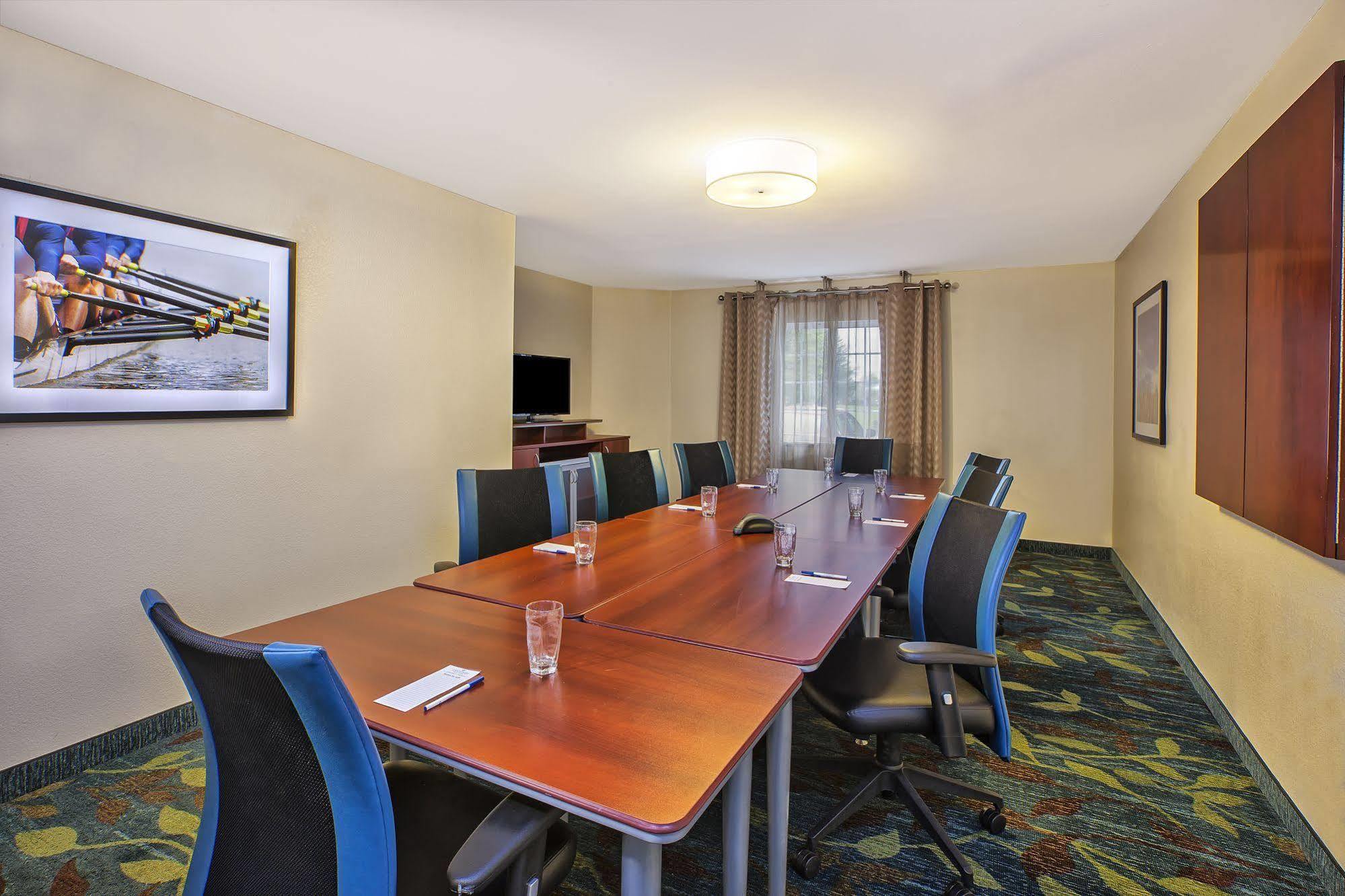 Candlewood Suites Indianapolis Northeast By Ihg Exterior photo
