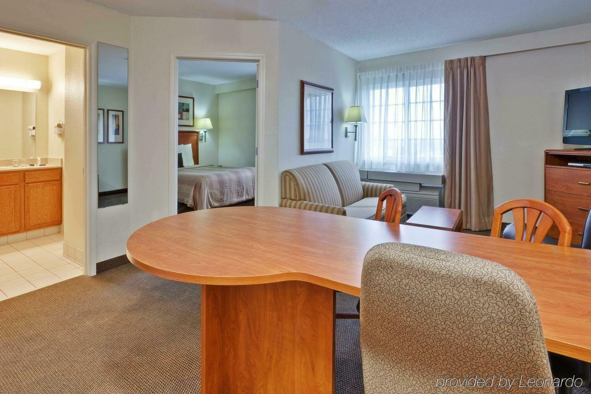Candlewood Suites Indianapolis Northeast By Ihg Exterior photo